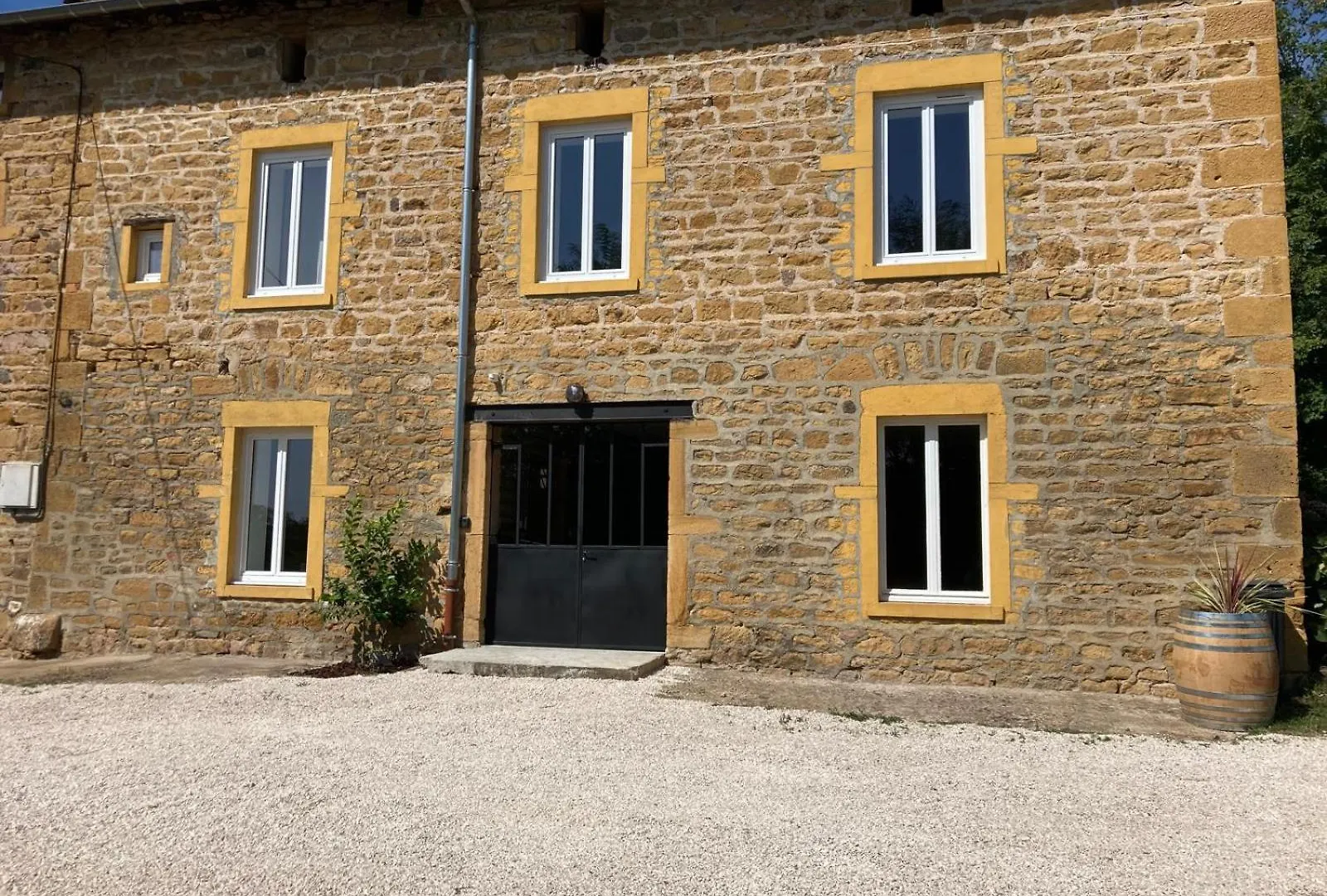 Holiday home Gite Domaine Du Berret 8 Pers Bully